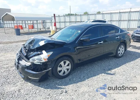 2015 Nissan Altima 2.5 S из США, поврежденный, VIN 1N4AL3AP1FN879082